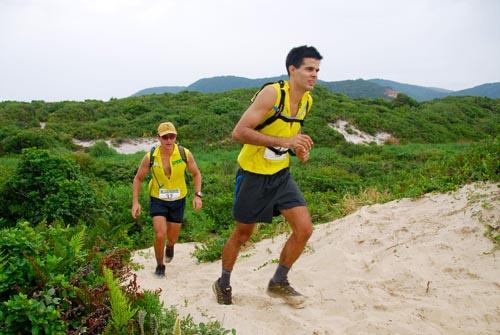 A segunda edição da prova em solo catarinense será realizada em um cenário colorido por praias de água cristalina e areia branca, mata atlântica, montanhas, dunas, restingas e lagoas  / Foto: Divulgação